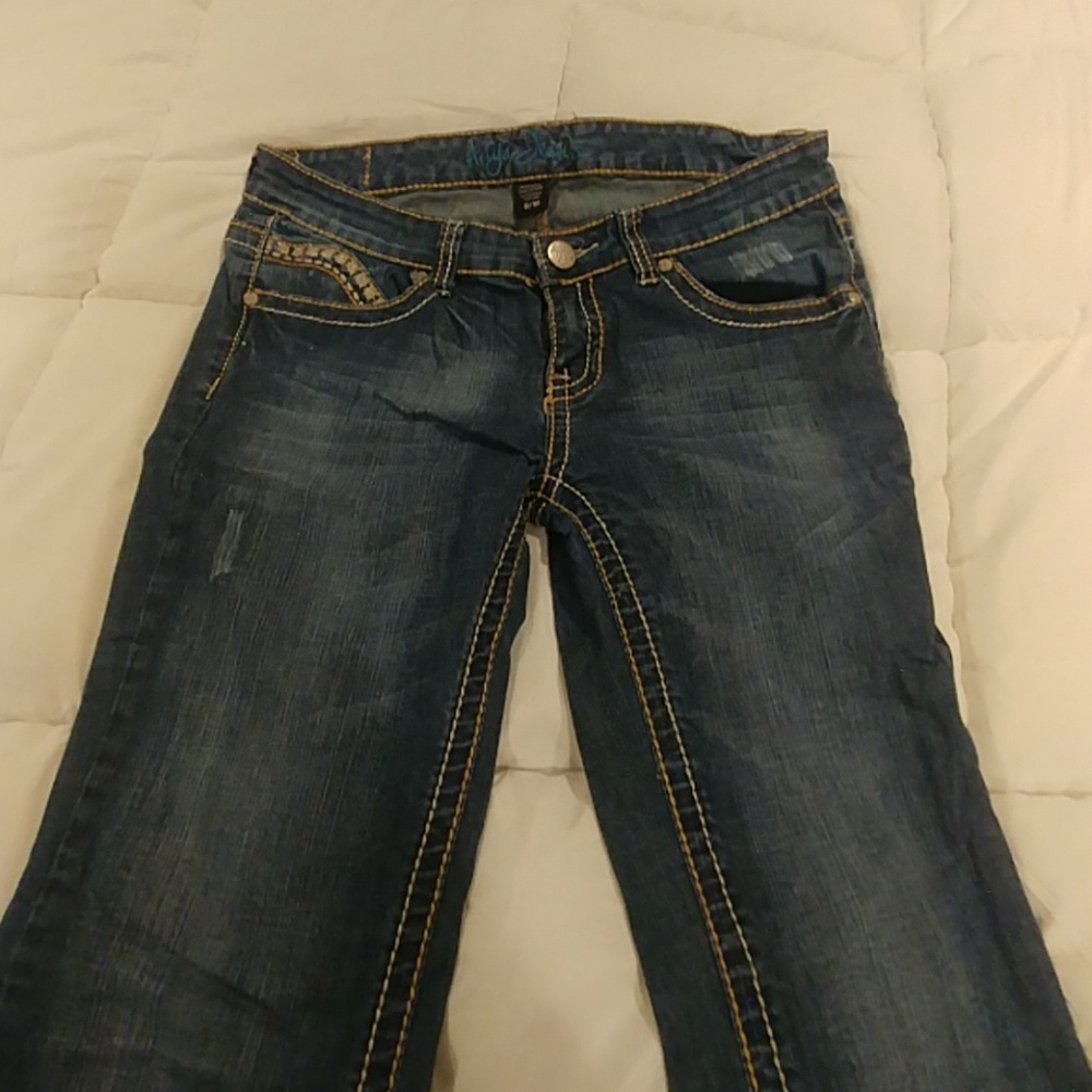 Jeans